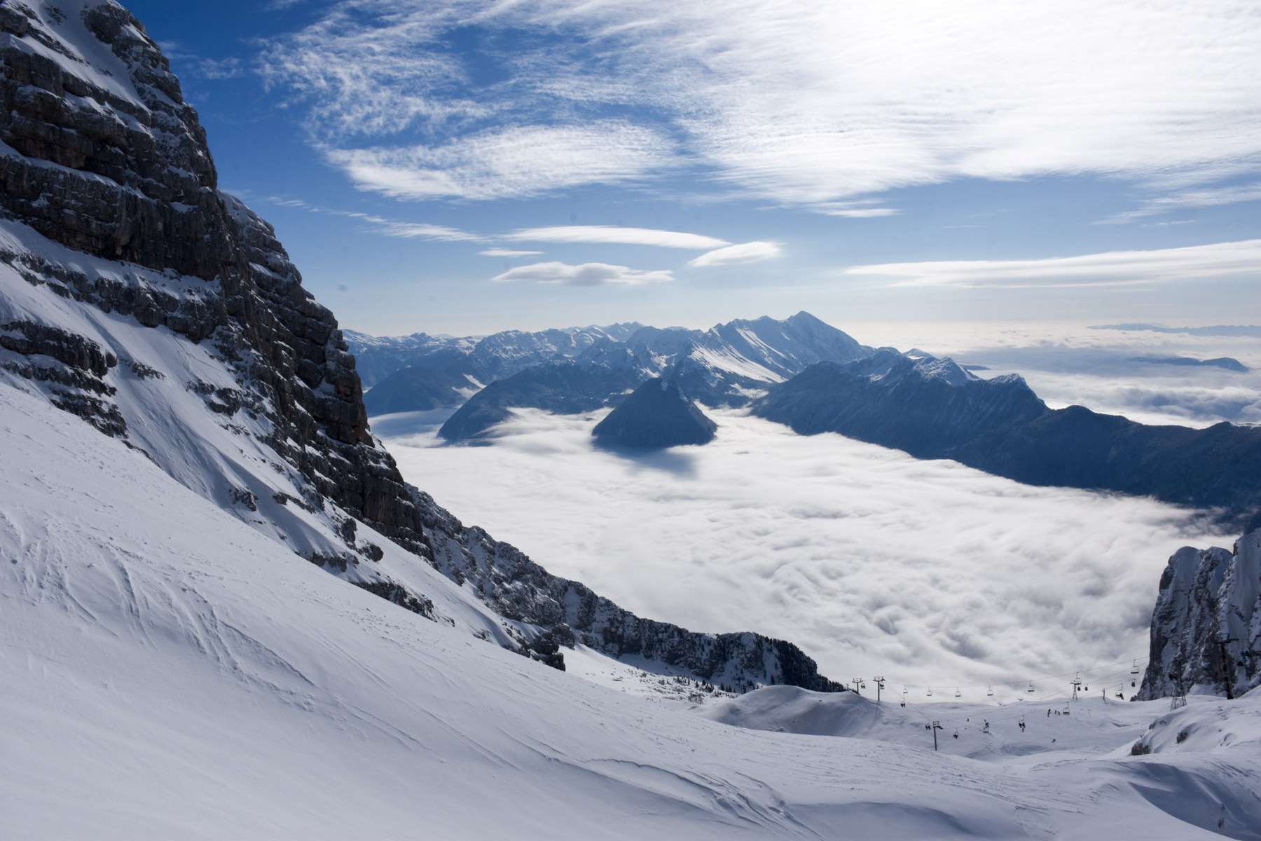 Peaks & snow — Kanin / Slovenia