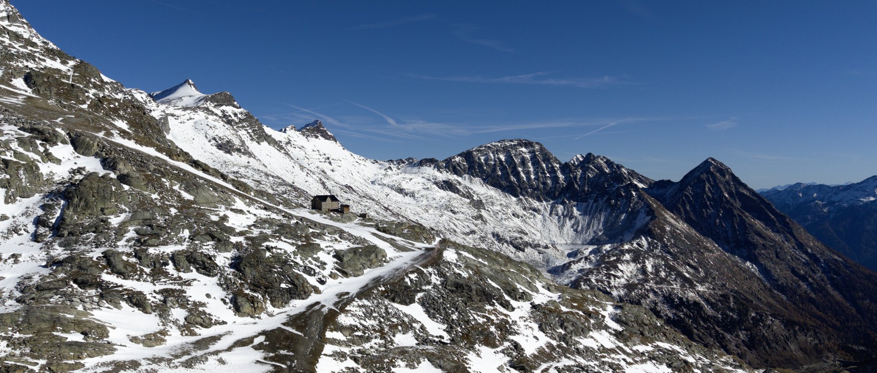 Peaks & snow — Mölltaler Gletscher / Austria